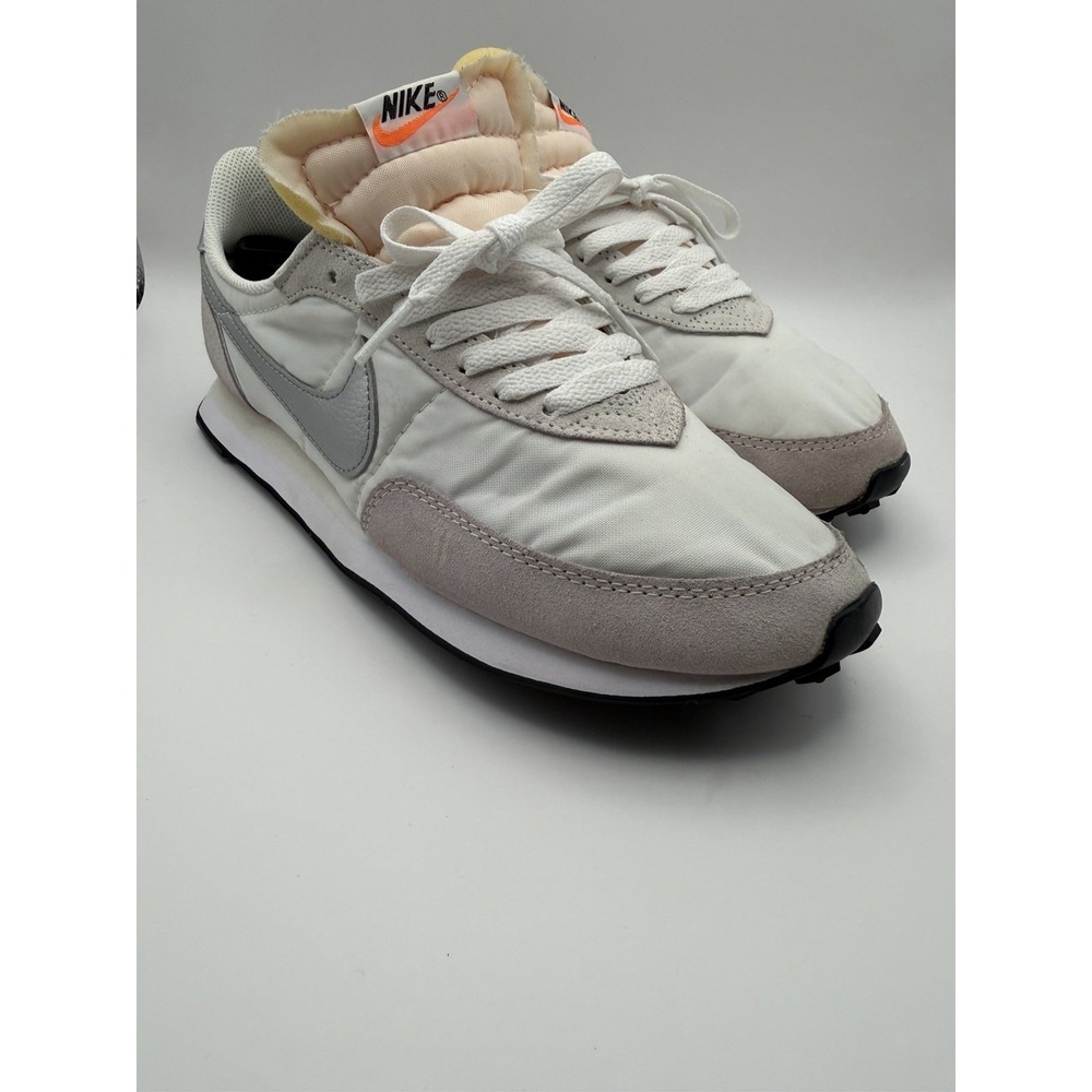 Nike Waffle Trainer 2 Women's Size 9.5 Sail Light Bone Running Shoes